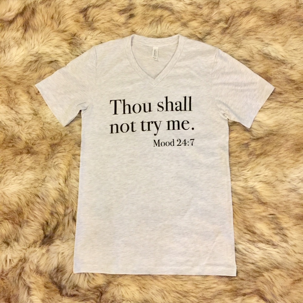 ❗️LAST 1 (SMALL)❗️💪🏼😎 DON’T TRY ME {v-neck} - Picture 2 of 4